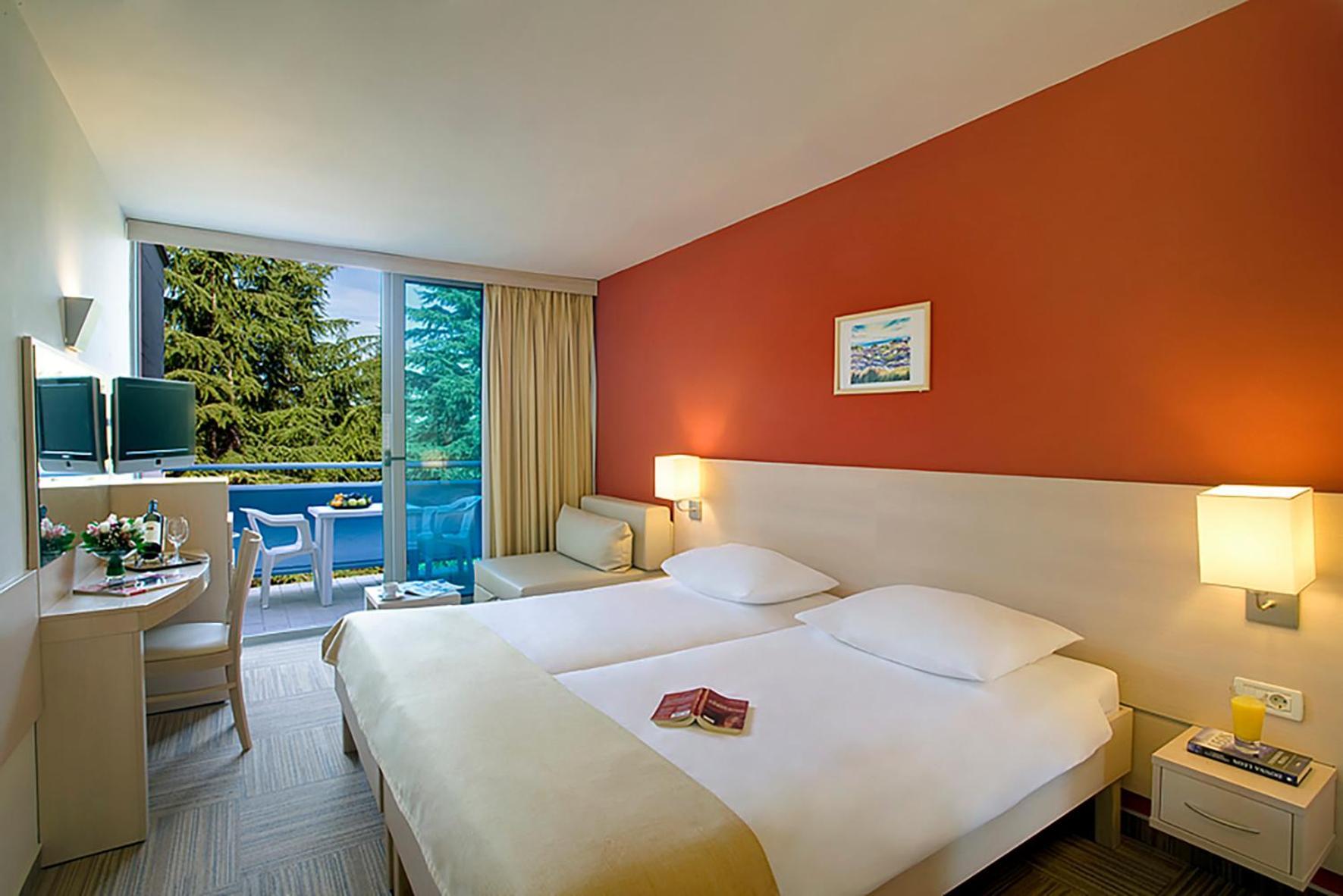 Sunny Porec By Valamar, Ex Crystal Bagian luar foto