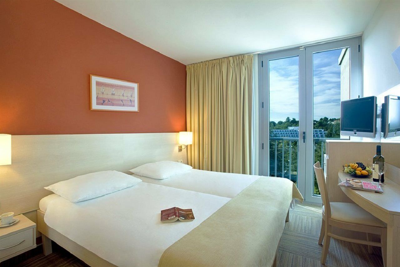 Sunny Porec By Valamar, Ex Crystal Bagian luar foto